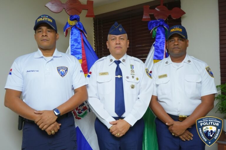 Anuncian cambio de mando en POLITUR