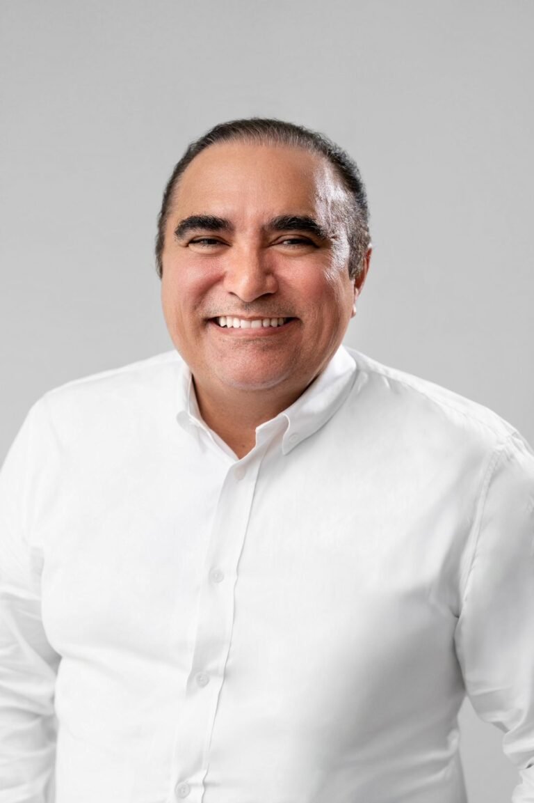 Victor Pavón hace un llamado para que todos los municipes de Santo Domingo Norte saque su nueva cédula en el tiempo indicado