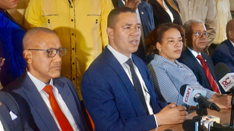 Johnny Aristy exige integrar la comisión electoral del Colegio de Abogados